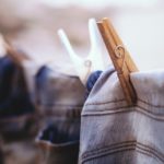 Почему жирные пятна трудно вывести