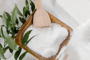 Как удалить запахи от испорченных продуктов