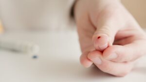 Как отстирать разные пятна с одежды